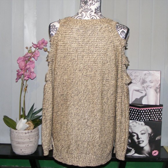 Cold Shoulder Sweater Top Razzle Dazzle - Picture 4 of 8